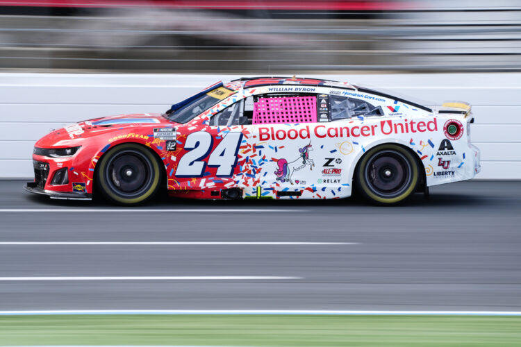 In the thick of NASCAR playoff fight, Byron captures first Cup pole position at Martinsville